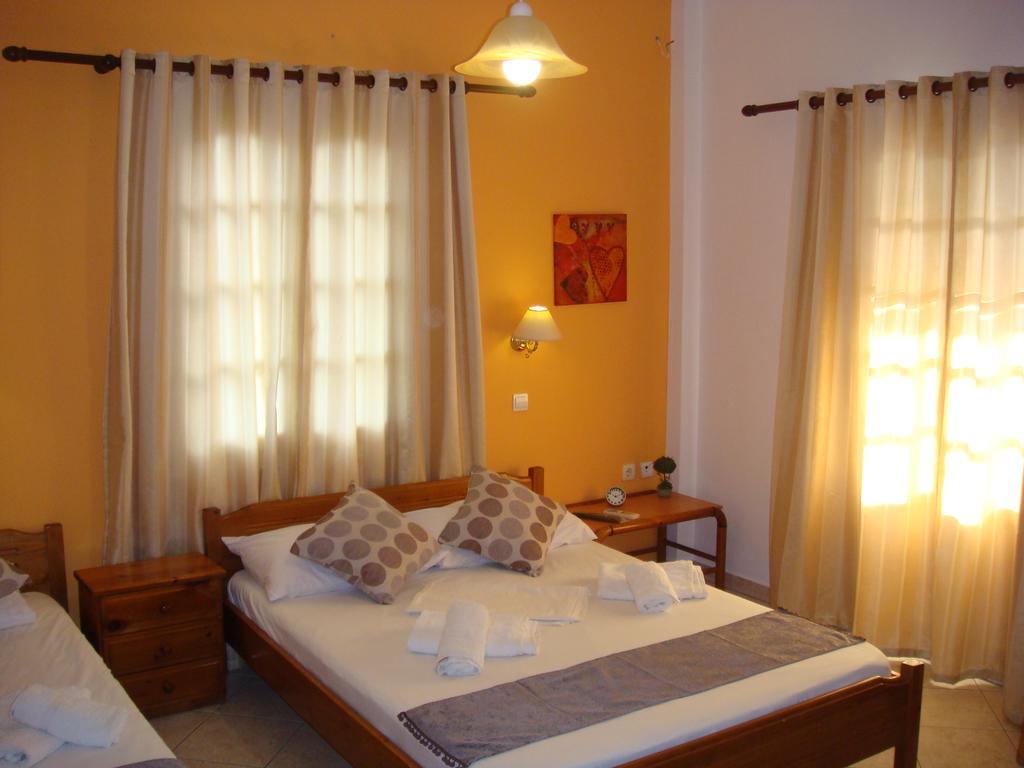 Tínos Boussetil Rooms Capanmat المظهر الخارجي الصورة