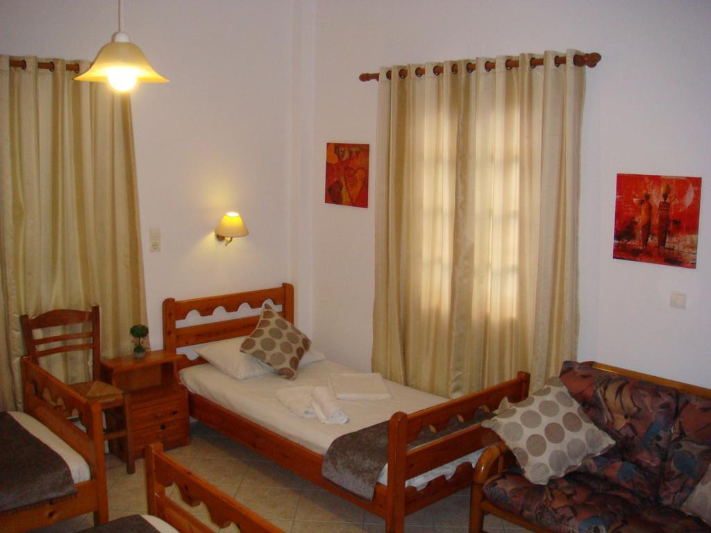 Tínos Boussetil Rooms Capanmat المظهر الخارجي الصورة