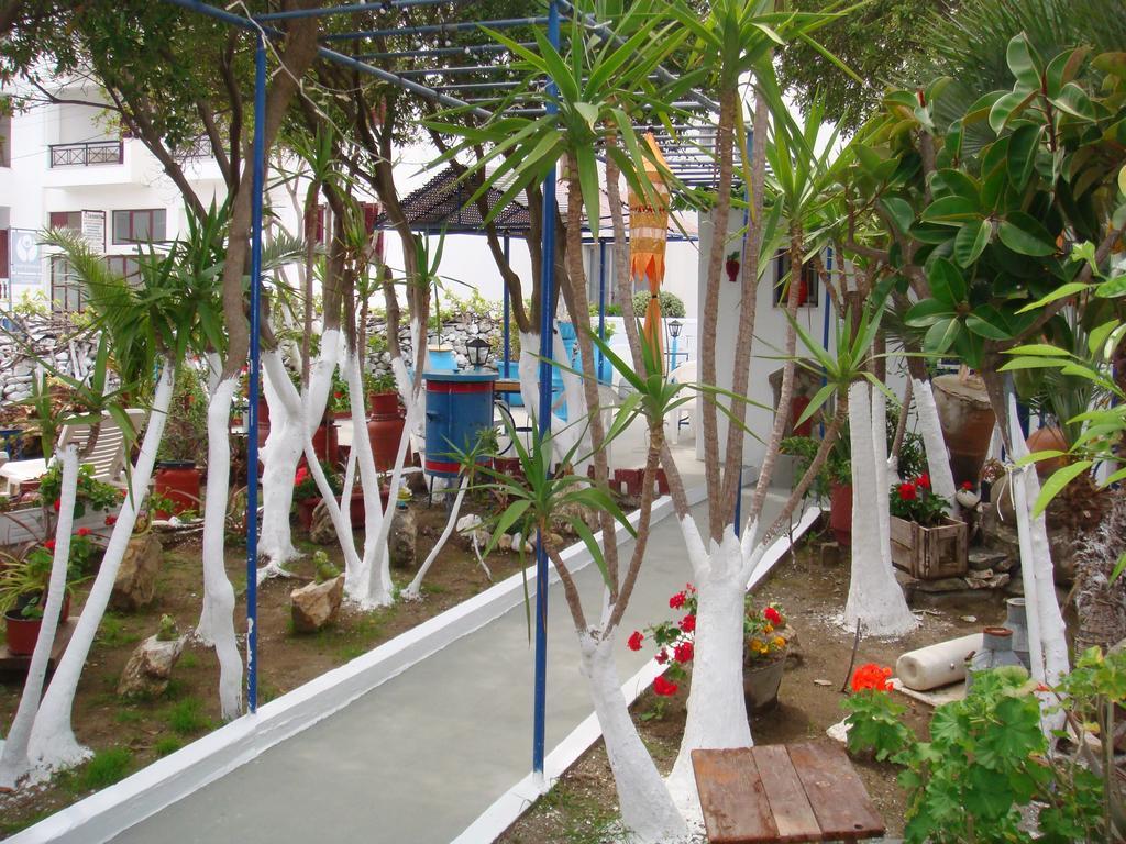 Tínos Boussetil Rooms Capanmat المظهر الخارجي الصورة